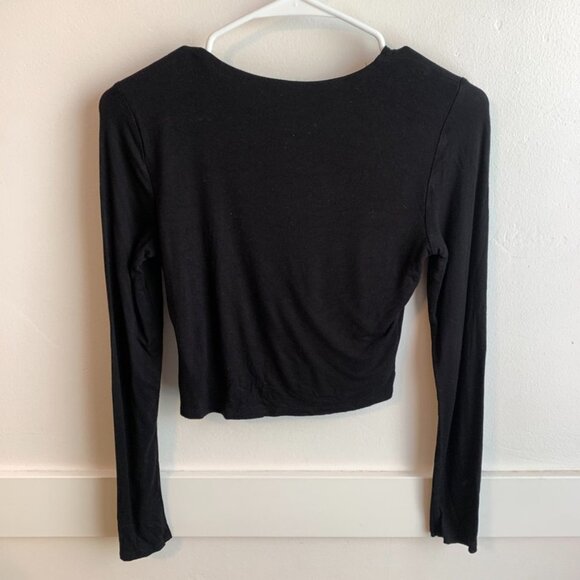Bar III Black Cropped Long Sleeve Shirt - Picture 2 of 5